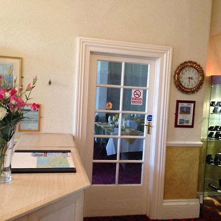 Grand Ash Hotel Llandudno Extérieur photo