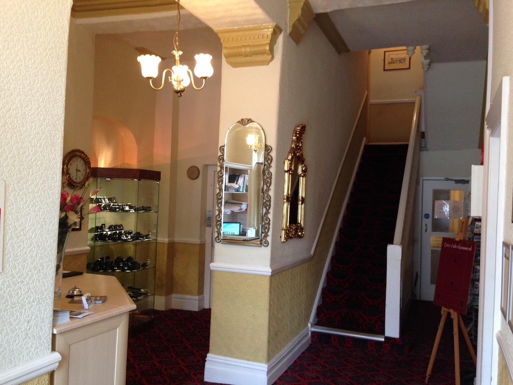Grand Ash Hotel Llandudno Extérieur photo