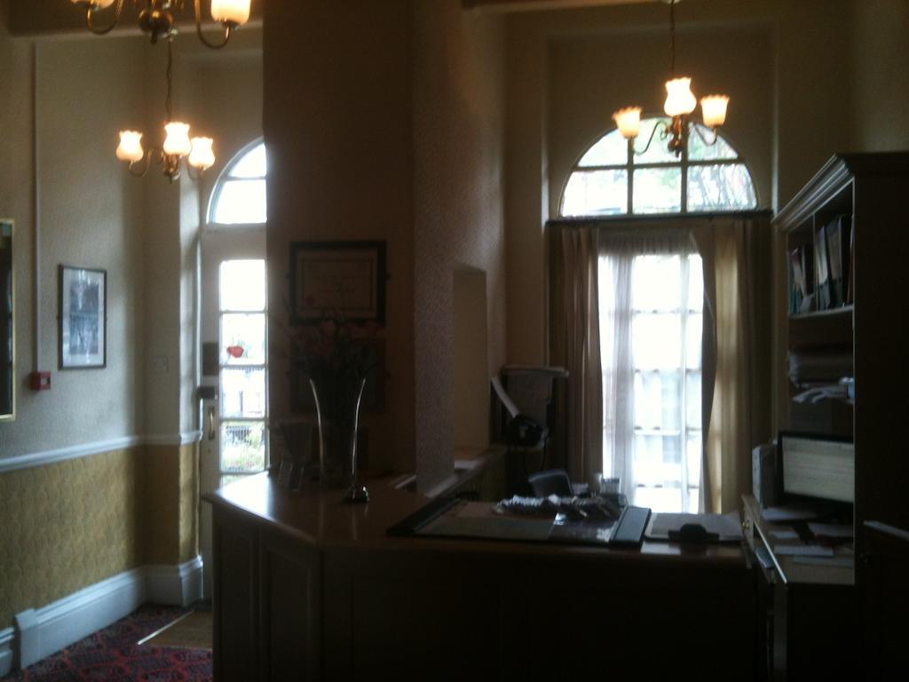 Grand Ash Hotel Llandudno Extérieur photo