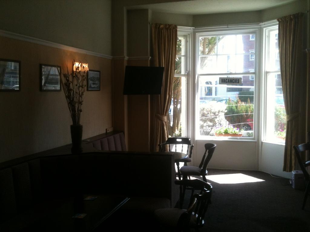Grand Ash Hotel Llandudno Extérieur photo