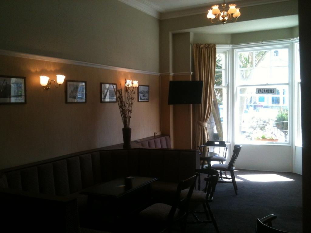Grand Ash Hotel Llandudno Extérieur photo