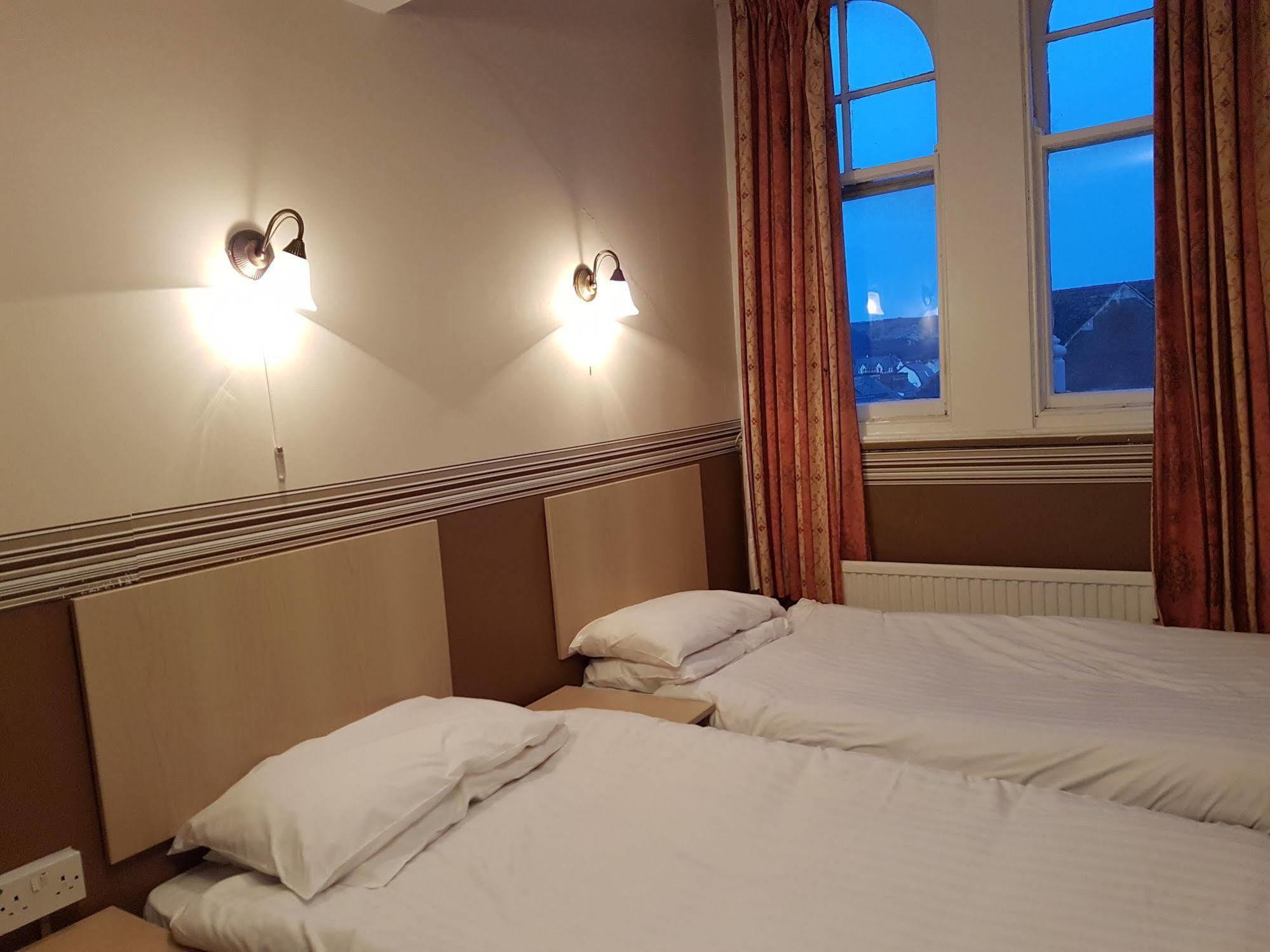 Grand Ash Hotel Llandudno Extérieur photo